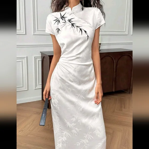 Women's Plant Printed Button Down Short Sleeve Mid-Length Chines Style Dress - Picture 2 of 4